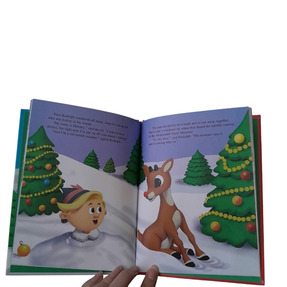 Rudolph The Red-Nosed Reindeer Book Bundle - Picture 4 of 7